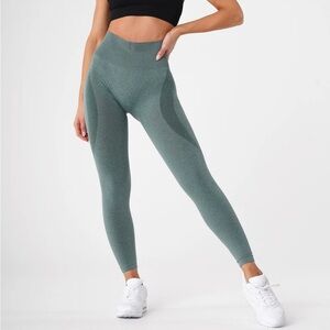 NVGTN Forest Green Contour Seamless Leggings